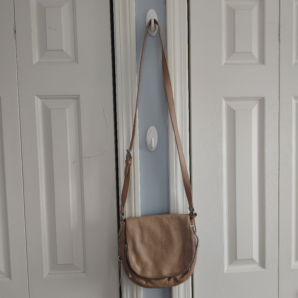 Vince Camuto Tan Leather Crossbody Bag - Picture 3 of 10